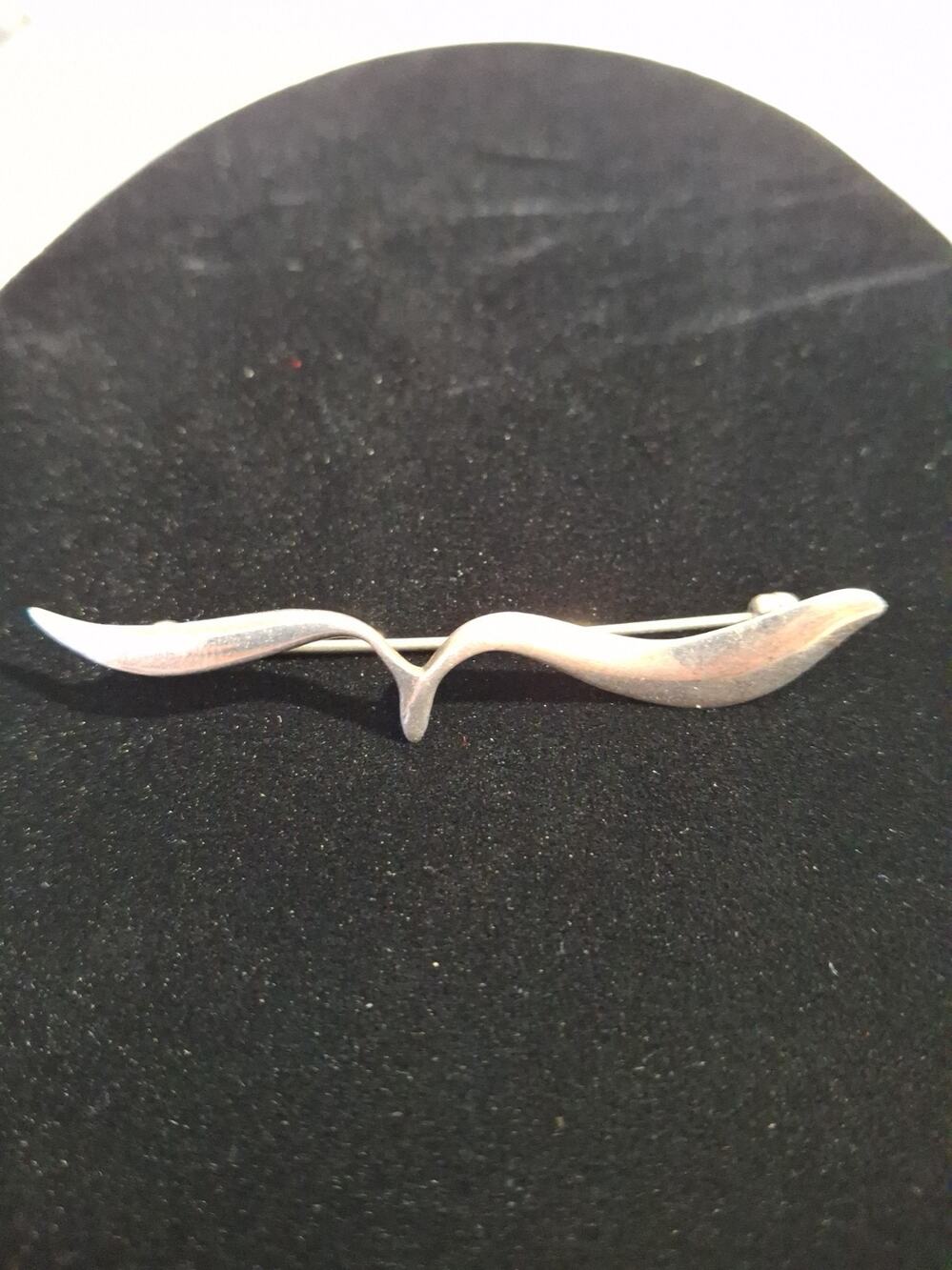 Vintage Mary Kay 25th Anniversary Sterling Silver Abstract Bird Pin Brooch 1.5"